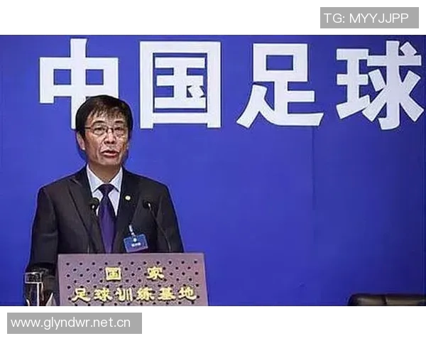 中国足球协会推动改革与发展政策助力中国足球腾飞的新机遇与挑战分析